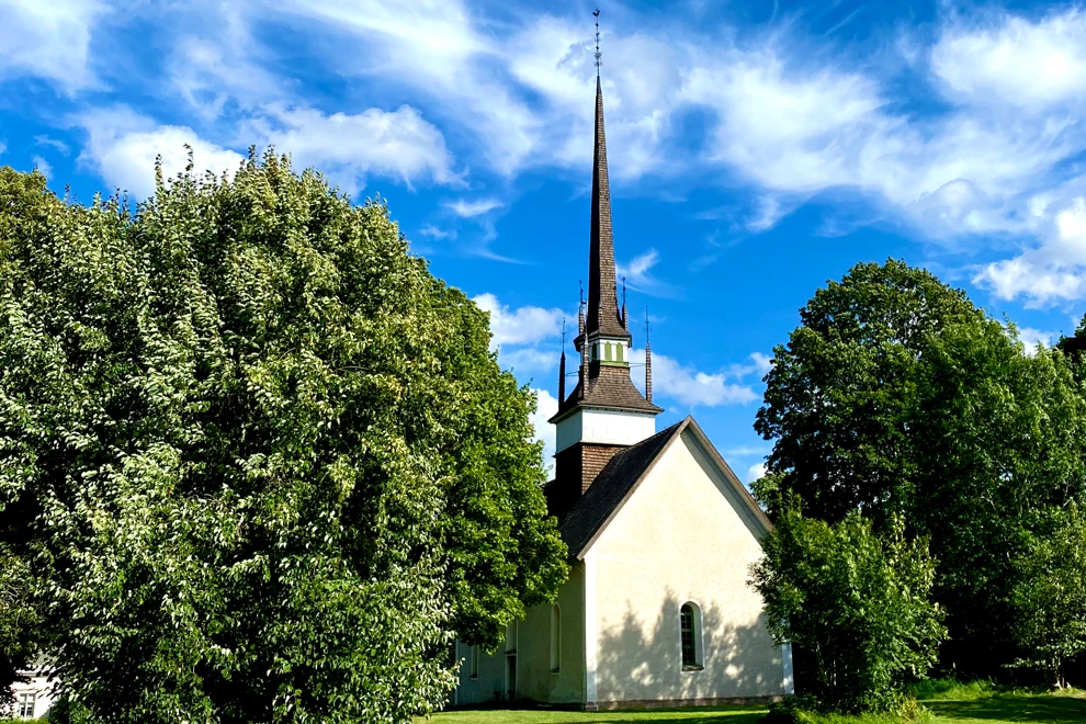 Fasadbild Brunneby kyrka